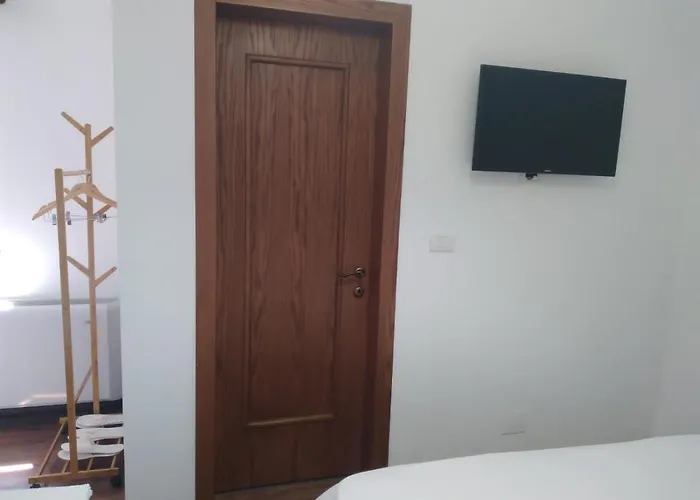 House Of Roses Guest house Permet